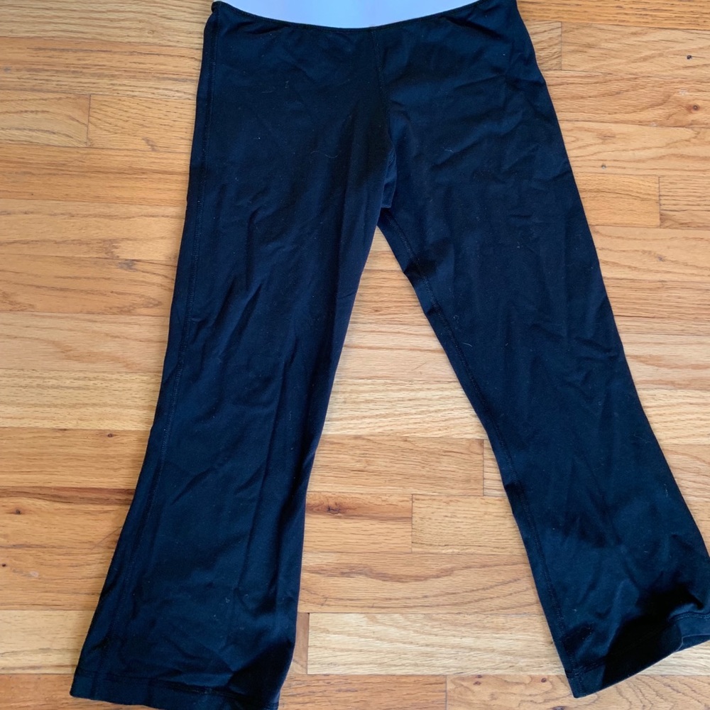 Lululemon Capri workout pants